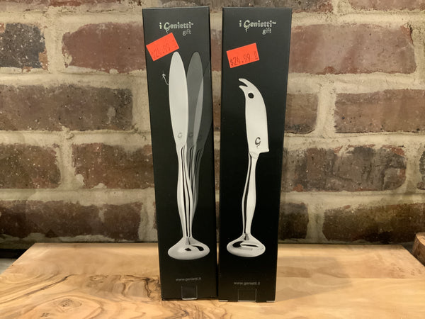 Standing Knife